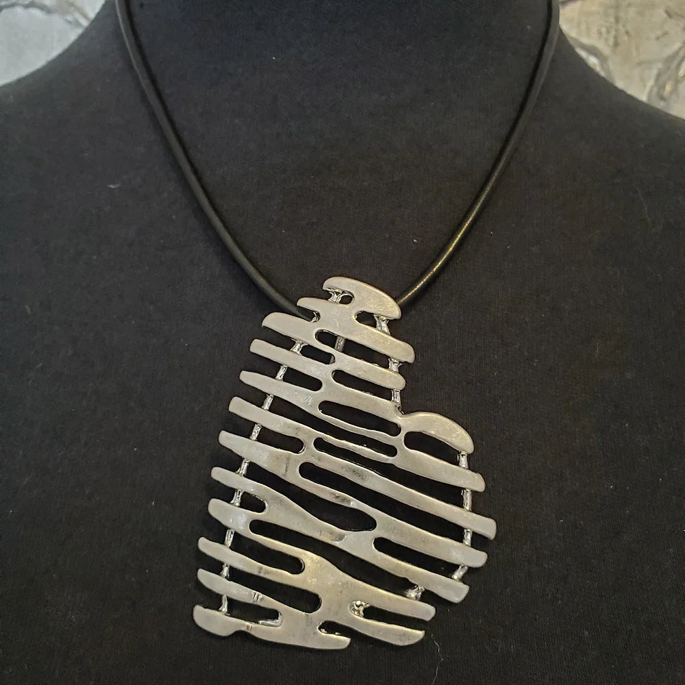 Metal Grate Heart Necklace (Only 1 Left!)