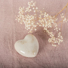 Cargar imagen en el visor de la galería, Ceramic Glazed Heart
