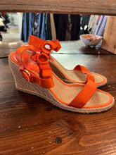 Load image into Gallery viewer, Ralph Lauren Creamsicle Wedges (Size 10)
