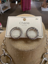 Load image into Gallery viewer, Front Facing Hoop Earrings (2 Colours)
