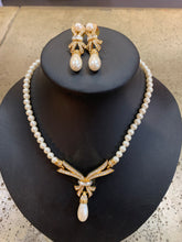 Load image into Gallery viewer, Gold Pearl Necklace &amp; Earrings Set
