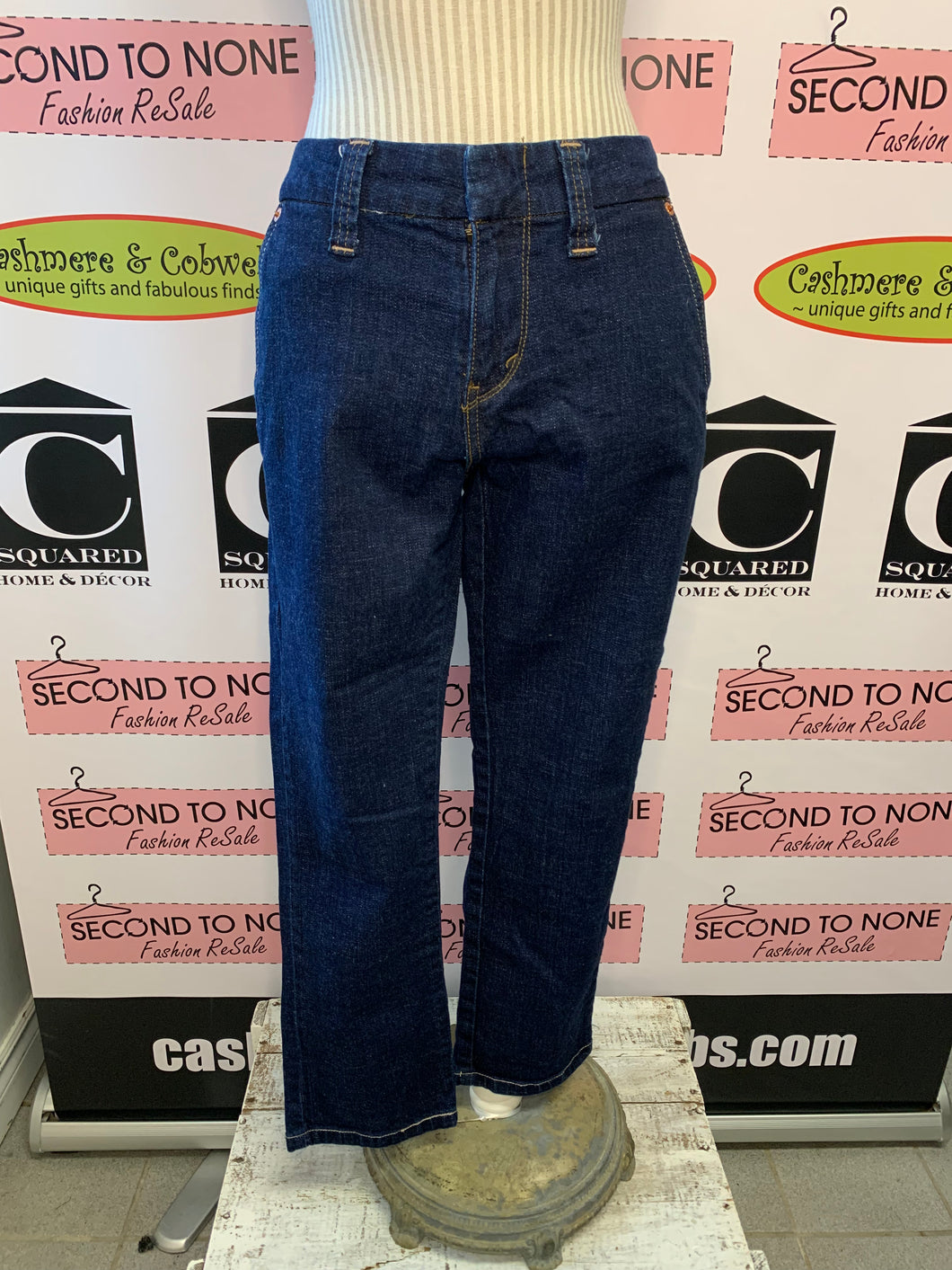 Levi's Low Skinny Jeans (Size 8)