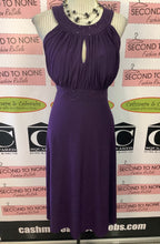 Load image into Gallery viewer, “NWT” Dressbarn Sleeveless Plum Dress (Size 16)
