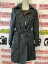Load image into Gallery viewer, Sandwich Black Trench Coat (Size 38)
