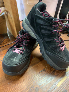Women’s Steel Toe Work Shoes (Size 6)