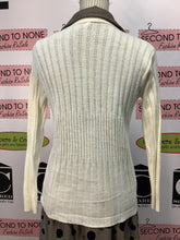 Load image into Gallery viewer, Made In Canada Cream Cardigan (S)
