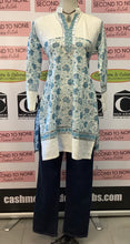 Load image into Gallery viewer, Teal Floral Tunic (Size M/L)
