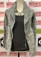 Load image into Gallery viewer, Talula Gray Knit Cardigan (Size M)
