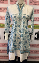 Load image into Gallery viewer, Teal Floral Tunic (Size M/L)
