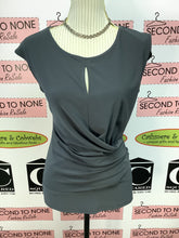 Load image into Gallery viewer, Gray Keyhole Wrap Tank (Size S)
