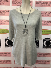Load image into Gallery viewer, NWT Joe Fresh Grey Stretchy Top (Size XL)
