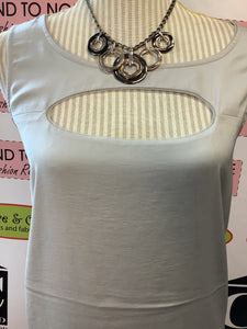 Cut Out Tiered Tunic (Size 18)