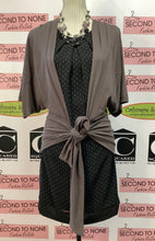 Load image into Gallery viewer, Turnover Tie Front Cardigan (Size M)
