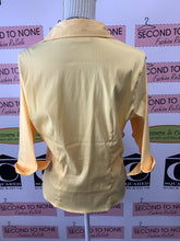 Load image into Gallery viewer, Butter-Colored Stretch Shirt (Size L)
